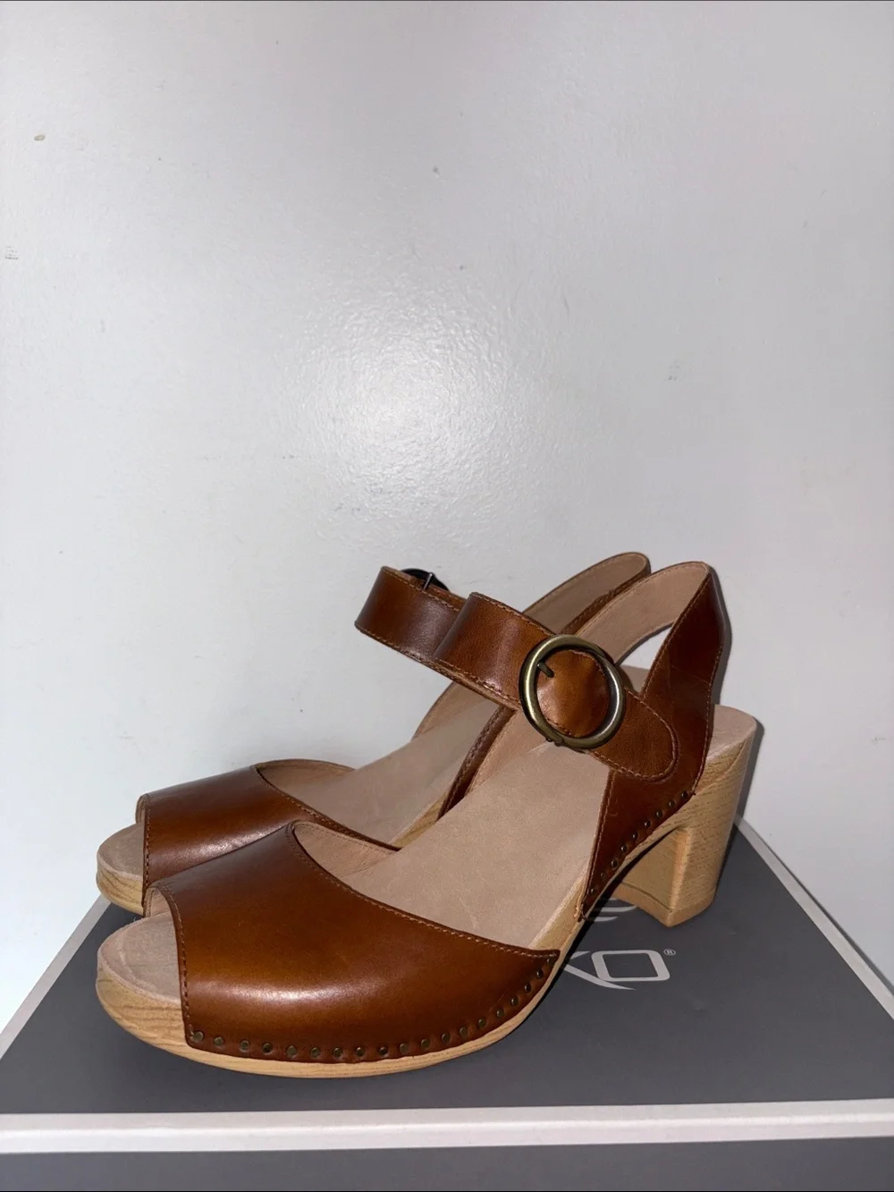 Women's Dansko Brown Leather Slingback Sandals with Block Heel size 41